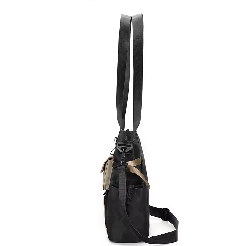 Maya | Lätt multi-ficka crossbody axelväska