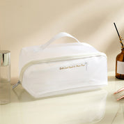 Mila | Rymlig rese-toalettväska i nätmaterial