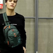 Max | Anti-stöld axelväska för äventyrare