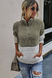 Matilda | Stilfull topp med dragkedjeficka