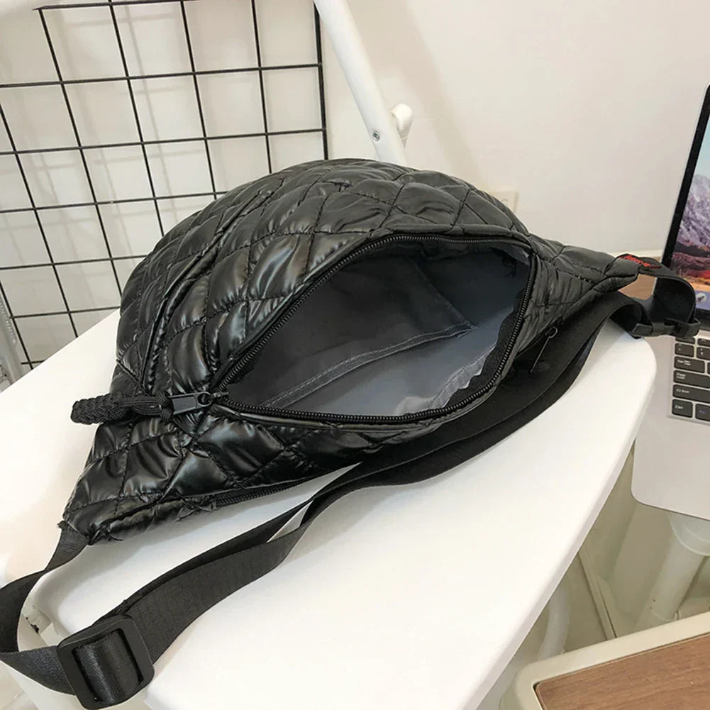 Ethan | Avslappnad quiltad crossbody-bröst- och höftväska
