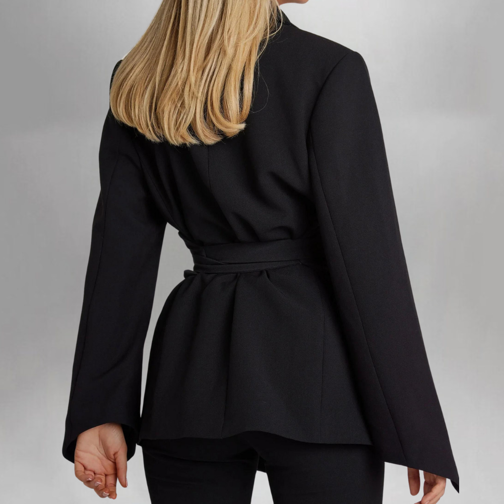 Lara | Stilren blazer med bälte för eleganta outfits