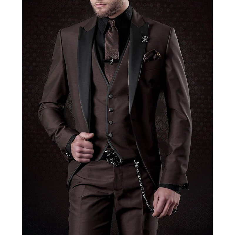 Dreiteiliger eleganter Leinenanzug von Männern 3