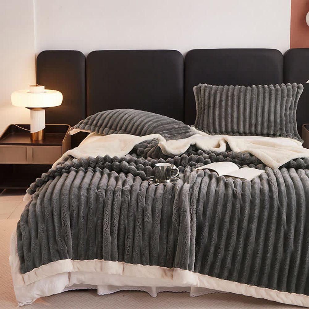 Kuschelige Fleece-Decke für Damen und Herren aus hochwertigem Mikrofaser 9