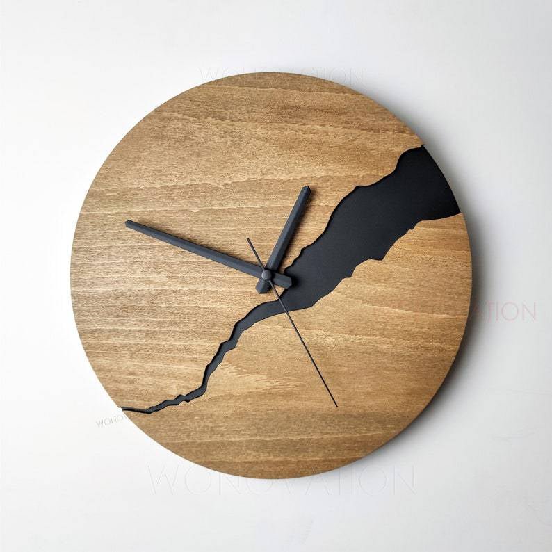 Luxuriöse Wanduhr aus Holz – Nuvoro 4