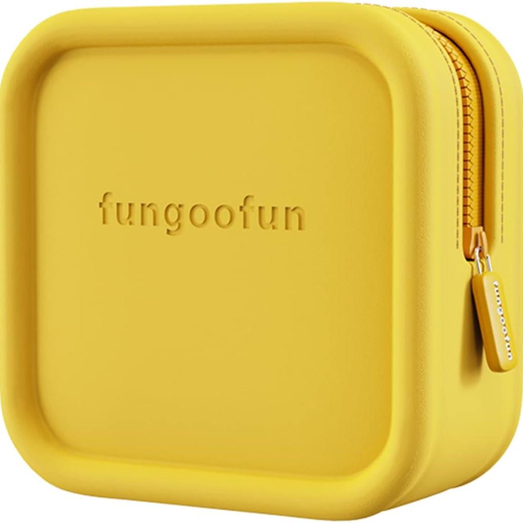 Melanie | Kompakt och resevänlig necessär för kosmetik