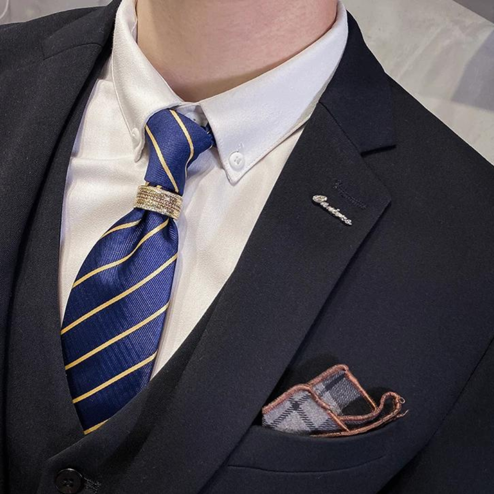 Männer luxuriöser dreiteiliger Anzugset 3