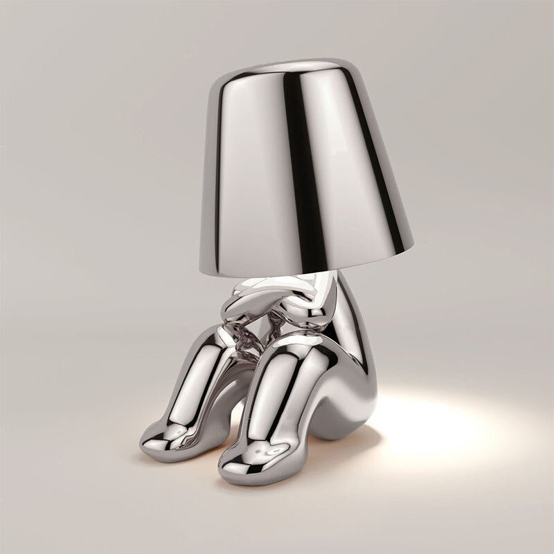 Mistero | Goldene skulpturale Tischlampe 9