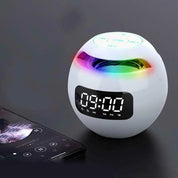 Multifunktionaler Bluetooth -Weckerlautsprecher mit LED -Display und farbenfrohe Nachtlicht - 2200 mAh Akku 2
