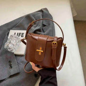 Mira | Mini Crossbody Sling-väska