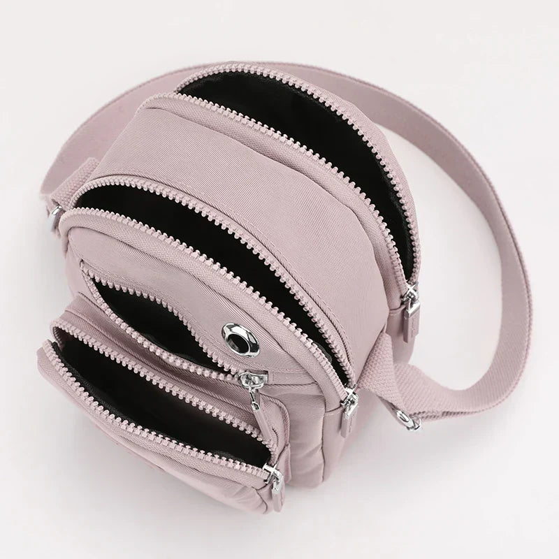 Zoe | Kompakt nylon crossbody-slingväska