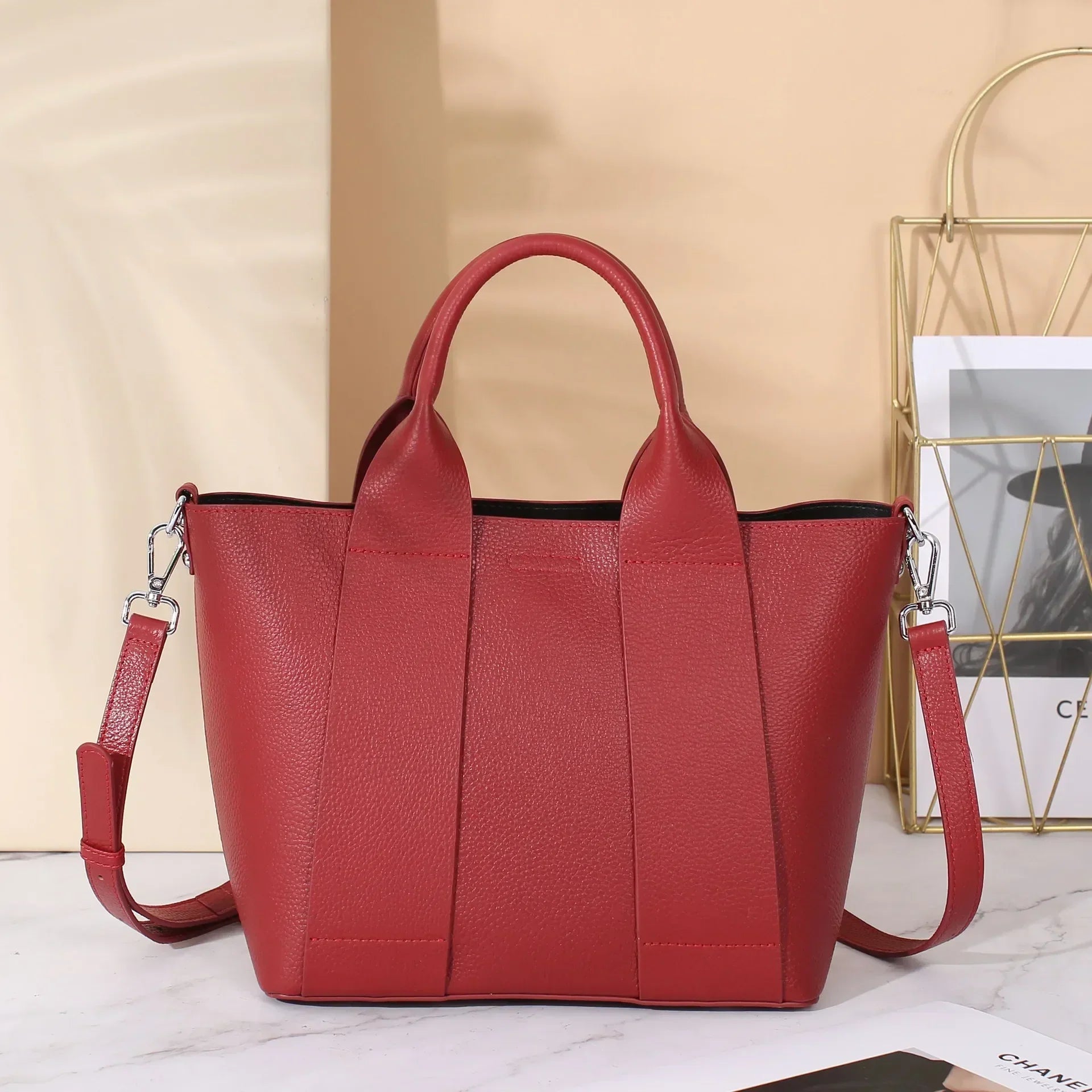 Mila | Minimalistisk läder crossbody slingväska