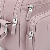 Zoe | Kompakt nylon crossbody-slingväska