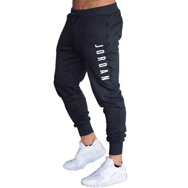 Jonas | Avslappnade sweatpants – Komfort möter modern estetik