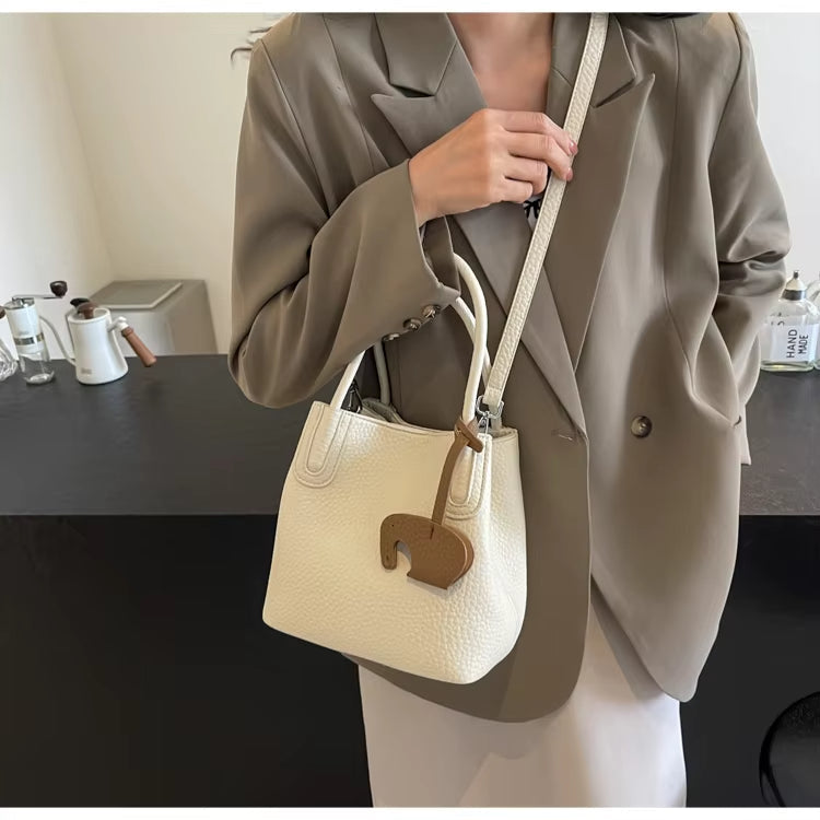Chloe | Damens enfärgade PU-läder crossbody-handväska