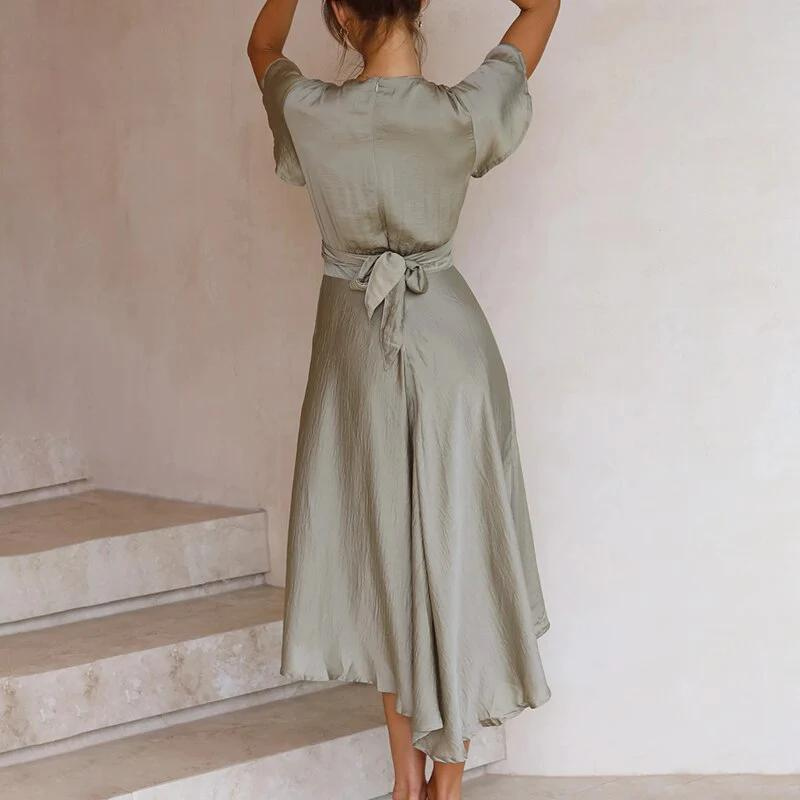 ALIYAH | Bequemes fließendes Kleid