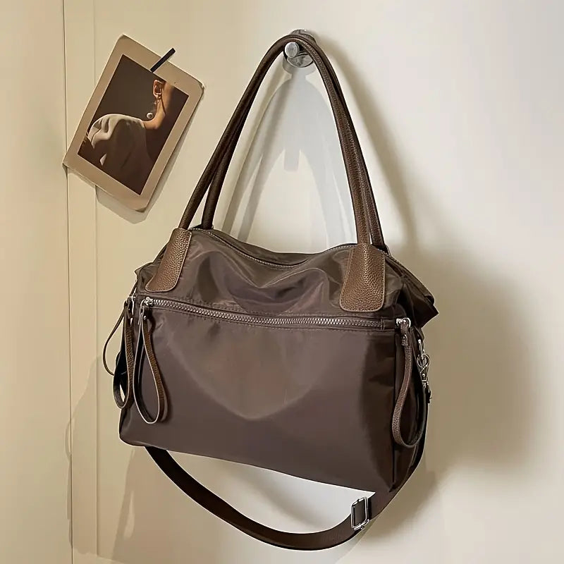 Lily | Stor kapacitet rese-crossbodyväska