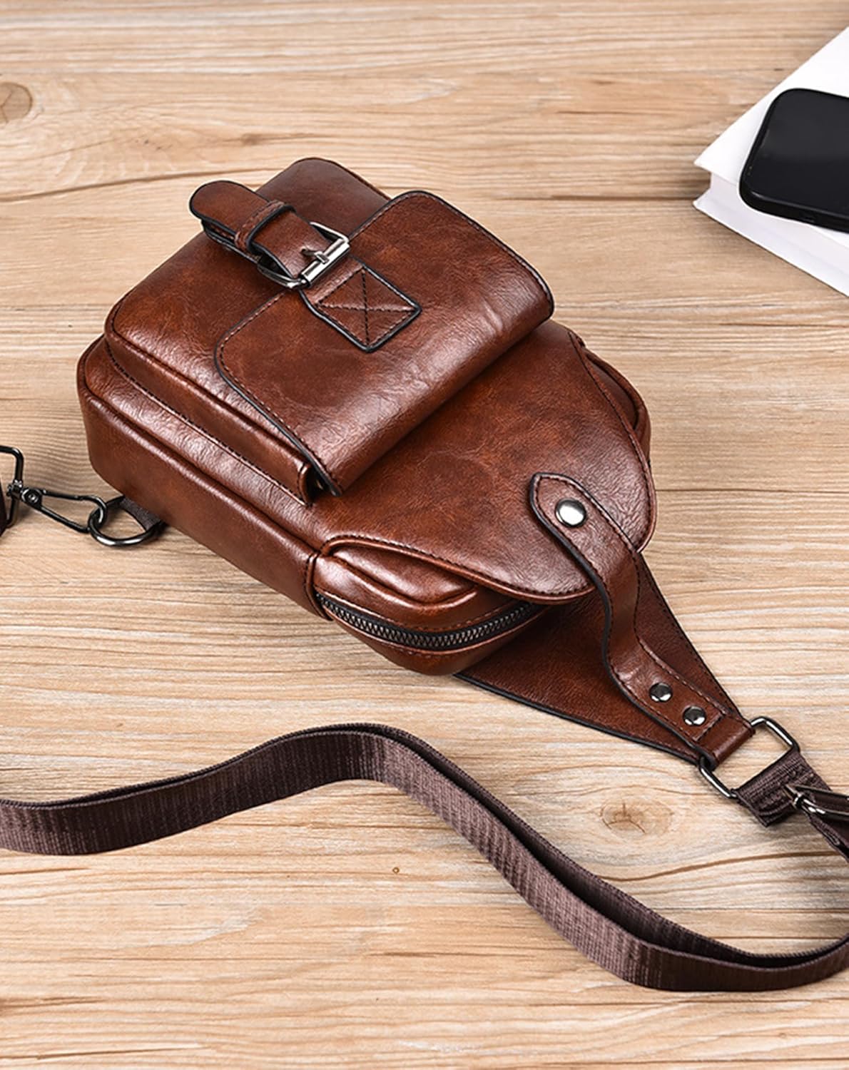 Luca | Kompakte Reisekreuztasche