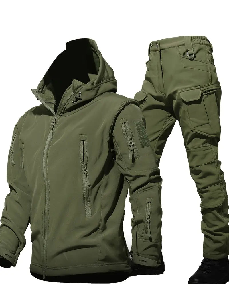 Lukas | Robuste 2-teilige Outdoor Bekleidung für Herren