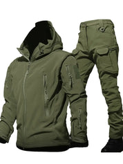 Lukas | Robuste 2-teilige Outdoor Bekleidung für Herren
