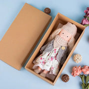 CuddlyCharm | Plüsch-Anziehpuppe mit Accessoires Geschenkset 12