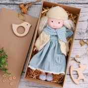 CuddlyCharm | Plüsch-Anziehpuppe mit Accessoires Geschenkset 13