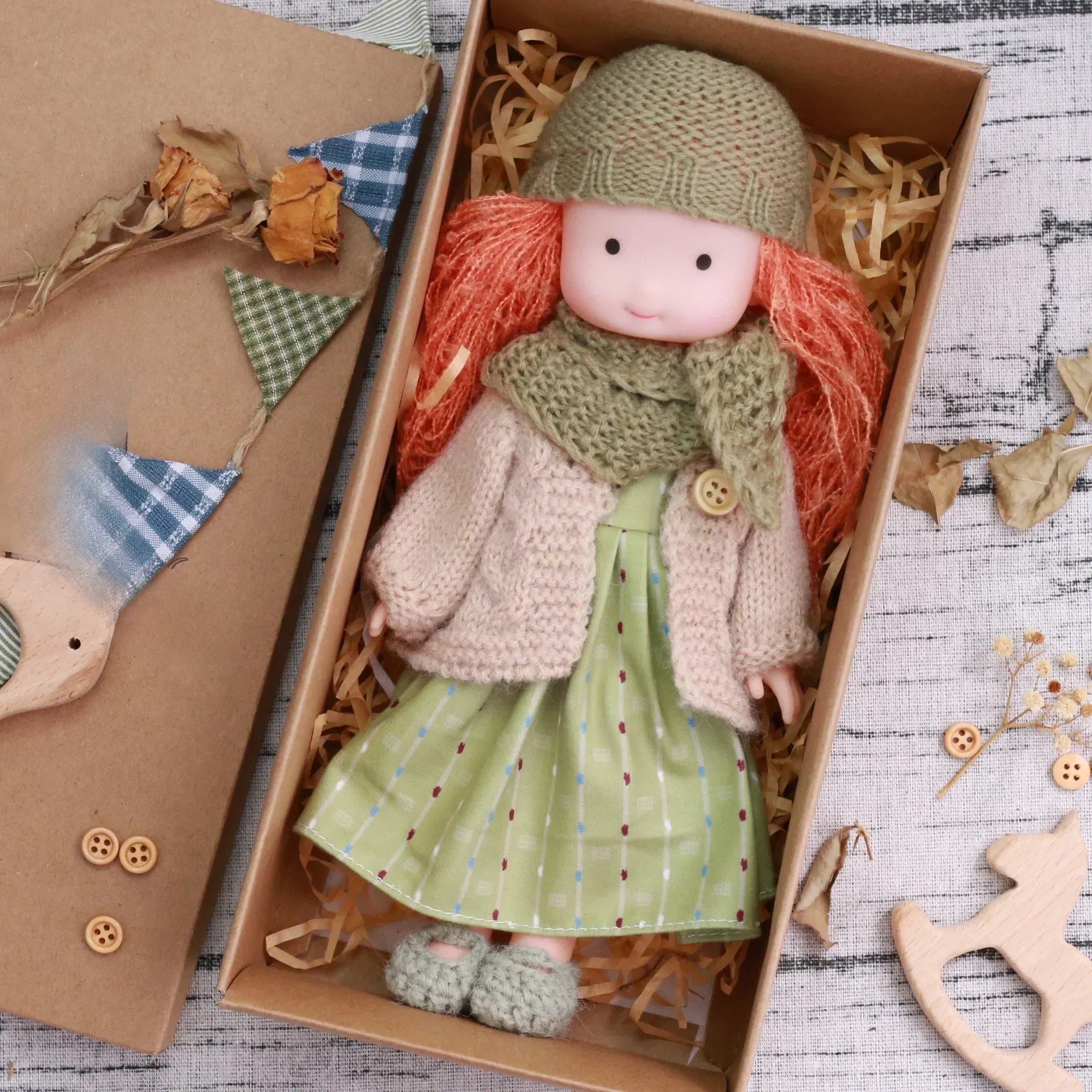 CuddlyCharm | Plüsch-Anziehpuppe mit Accessoires Geschenkset 3