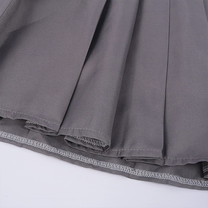 Dirndl Sina - Einzigartige Tracht für Damen mit Schürze und Bluse 2