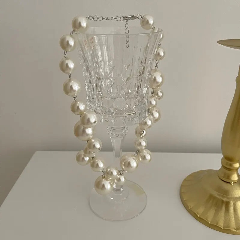 Liesel | Elegant tjock pärlhalsband med droppdetalj