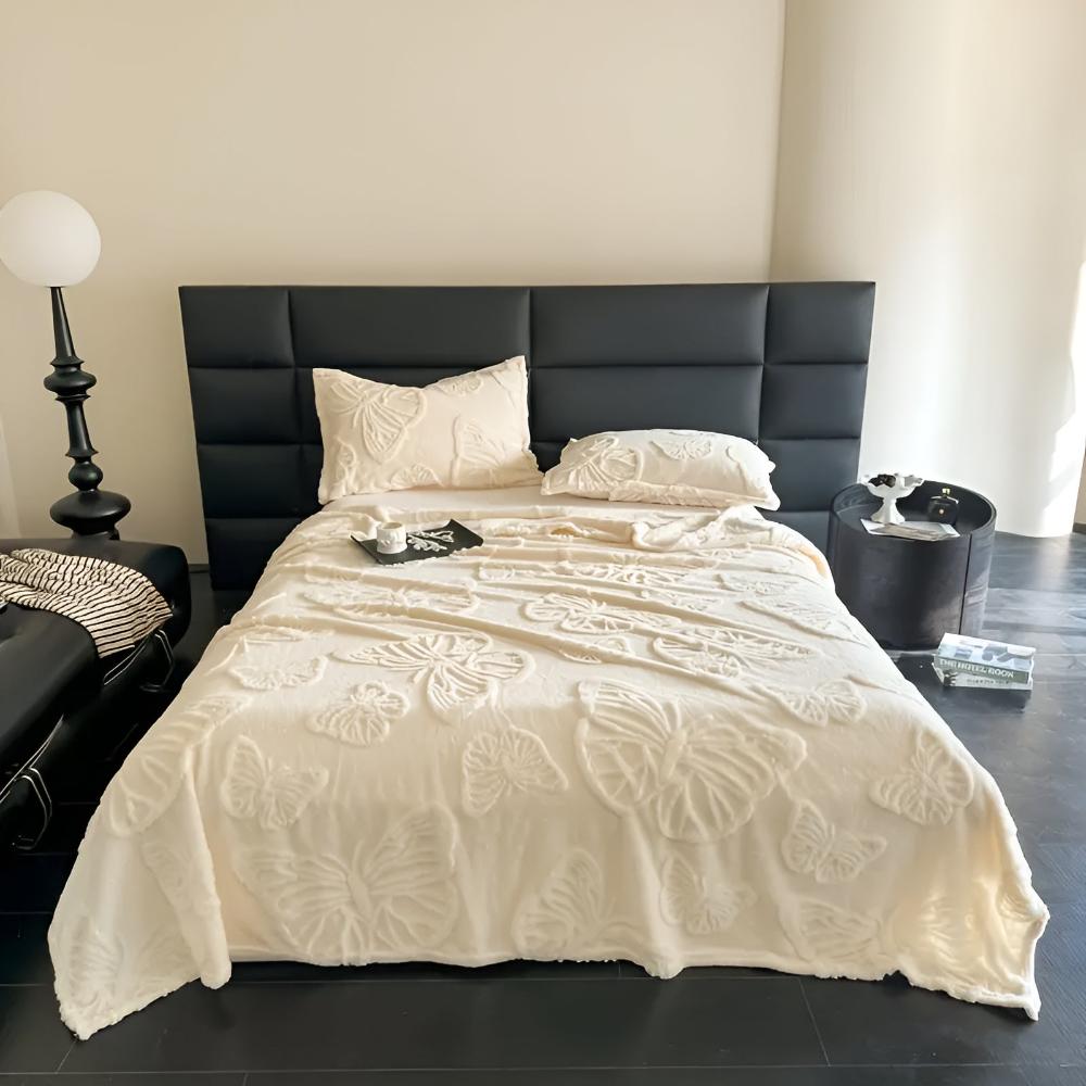 Elegante Flanell-Decke für Zuhause mit 3D-Schmetterlingsdesign aus Mikrofaser 14