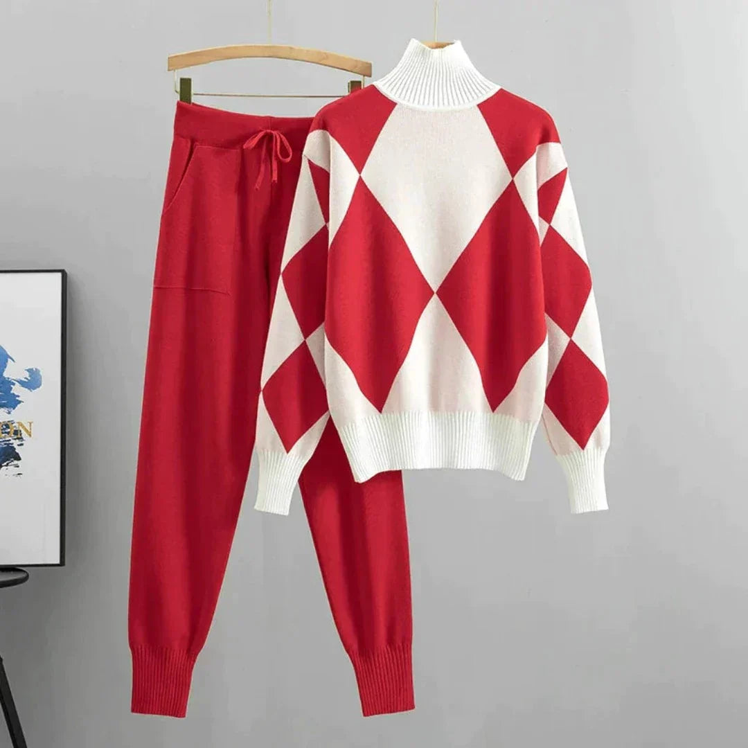 MAVILDE | Mjukt lyxigt sweatshirt-set med långa byxor