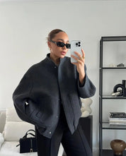 Johanna | Moderiktig grå tweed-vinterjacka