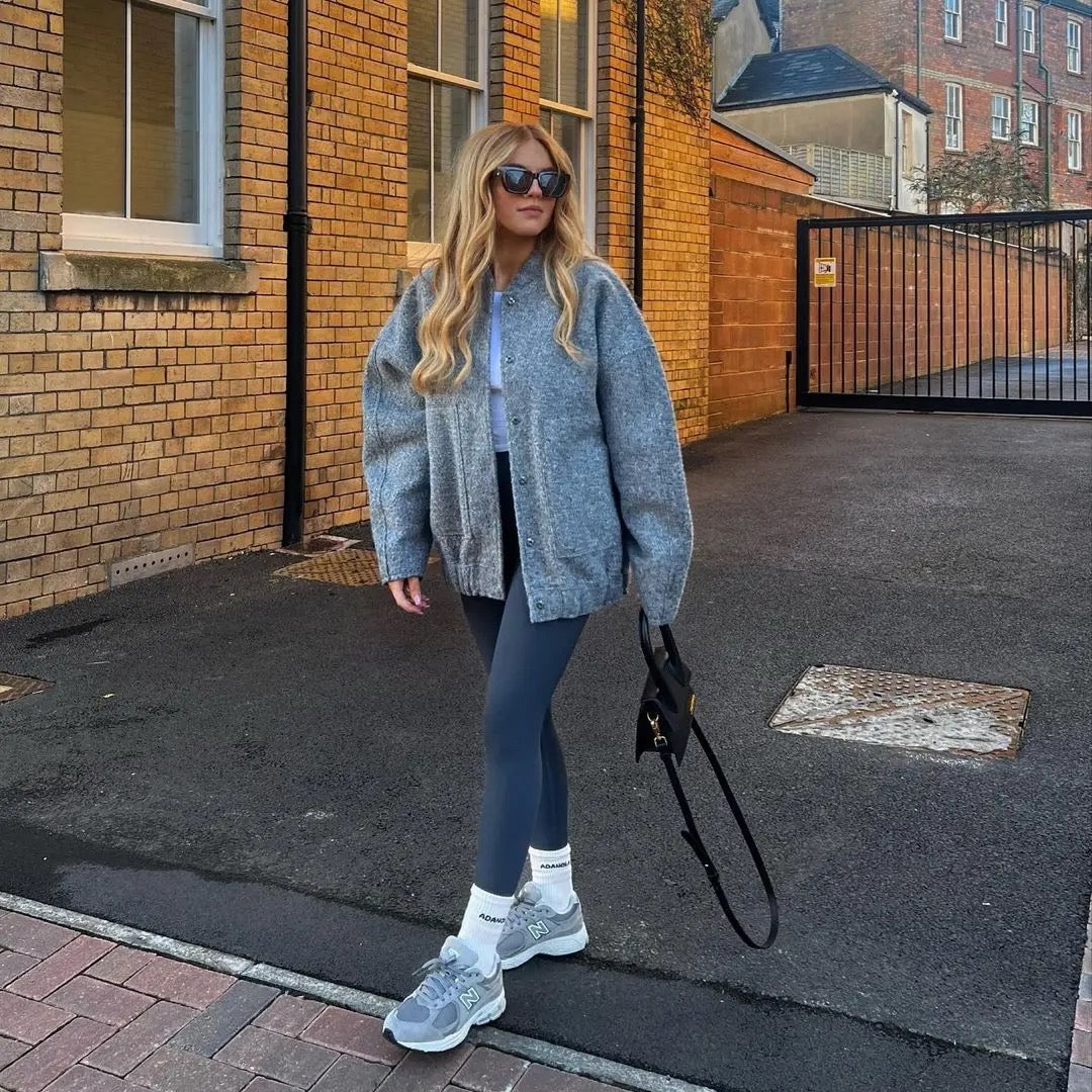 Johanna | Moderiktig grå tweed-vinterjacka