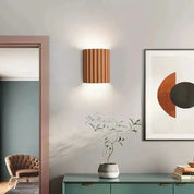Moderne Wandleuchten aus Kunstharz - GlowStone 4
