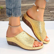 Orthopädische Sandalen für schicke Frauen 1