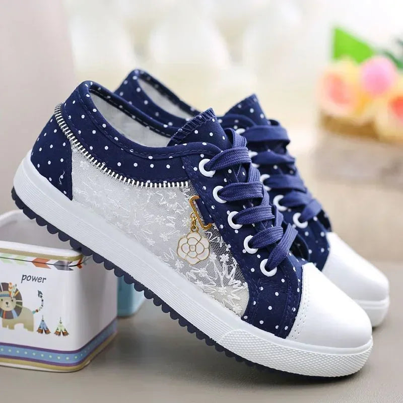 Mila | Modische Blaue Schnürsneaker aus Canvas für Bequemen Alltag