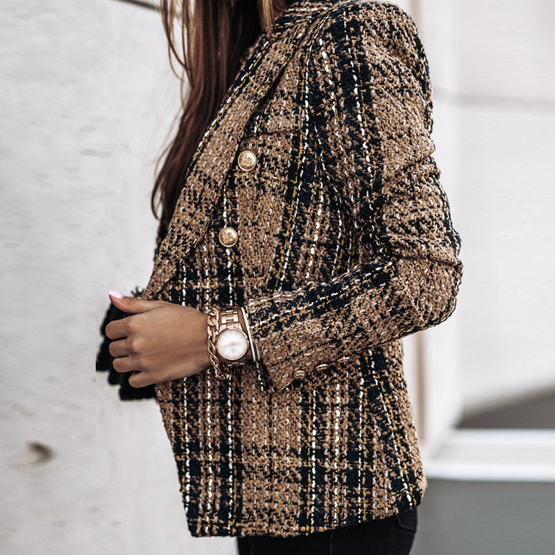 LISELOTTE | Stilren figursydd blazer