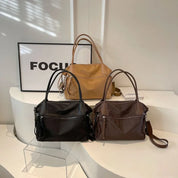 Lily | Stor kapacitet rese-crossbodyväska