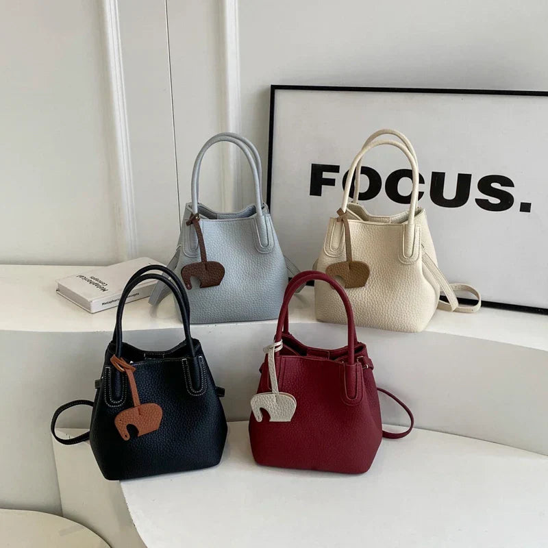 Chloe | Damens enfärgade PU-läder crossbody-handväska