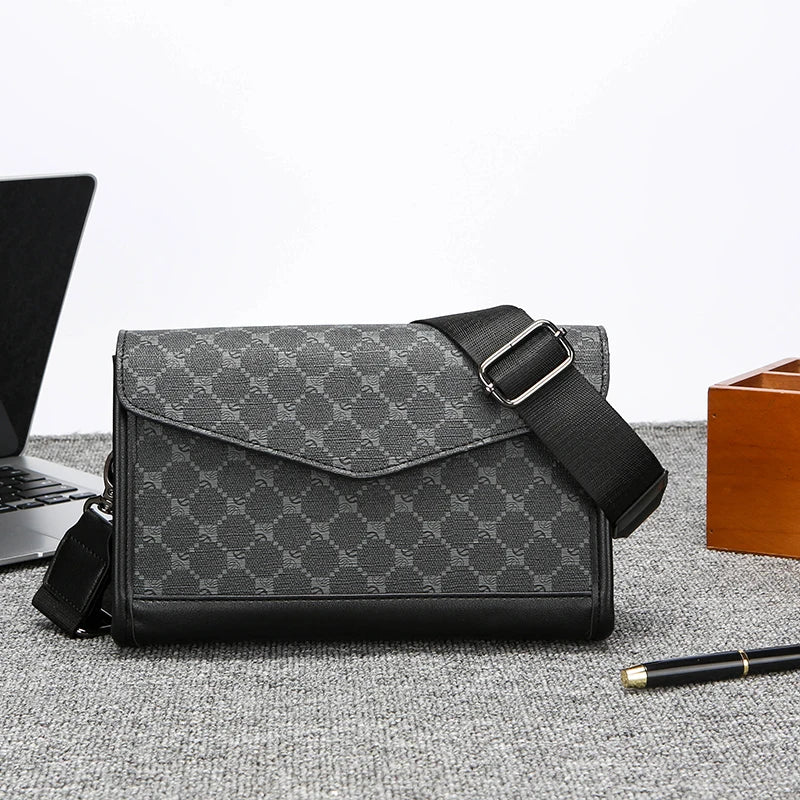 Finn | Liten Sling-Crossbody-väska