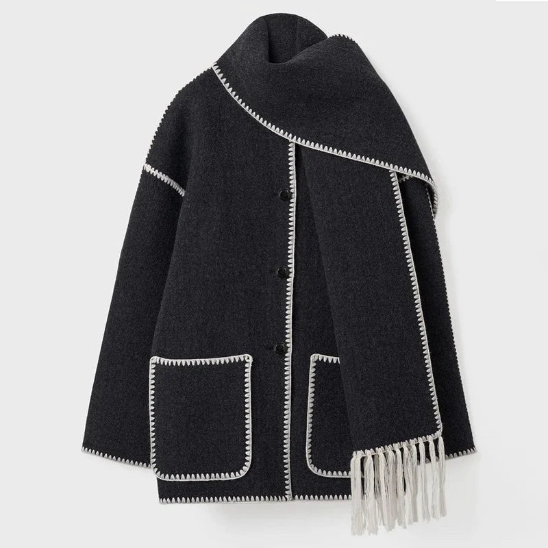 Hermia | Elegant damkappa med sjal – Stilfull vinterkappa