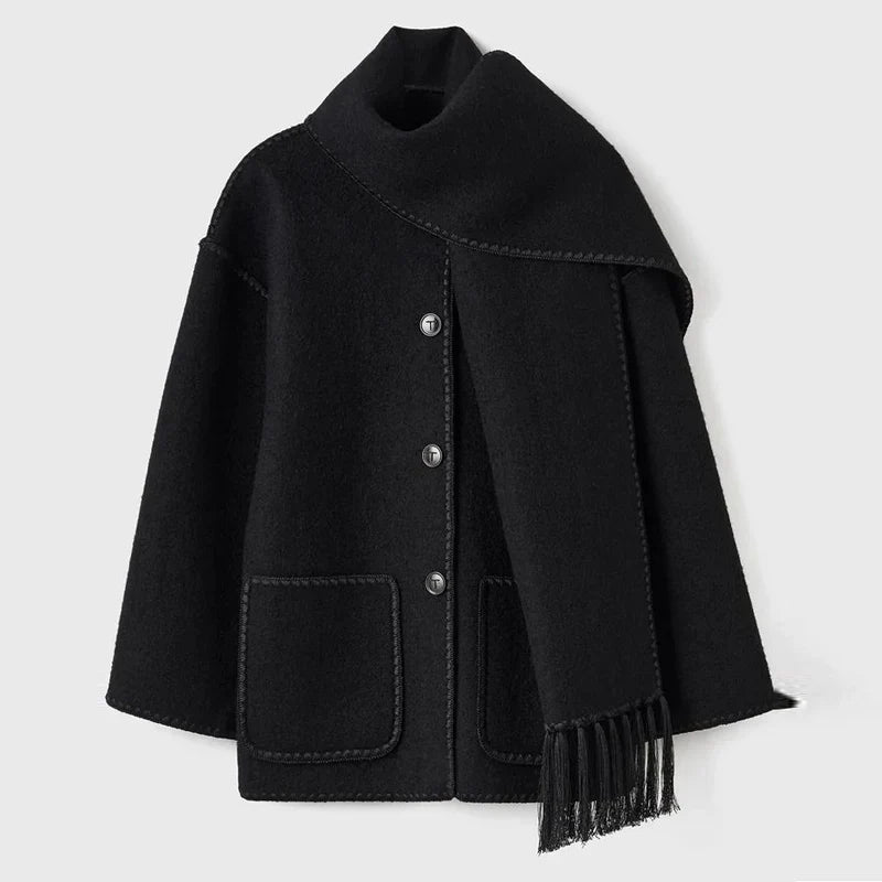 Hermia | Elegant damkappa med sjal – Stilfull vinterkappa