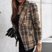 LISELOTTE | Stilren figursydd blazer