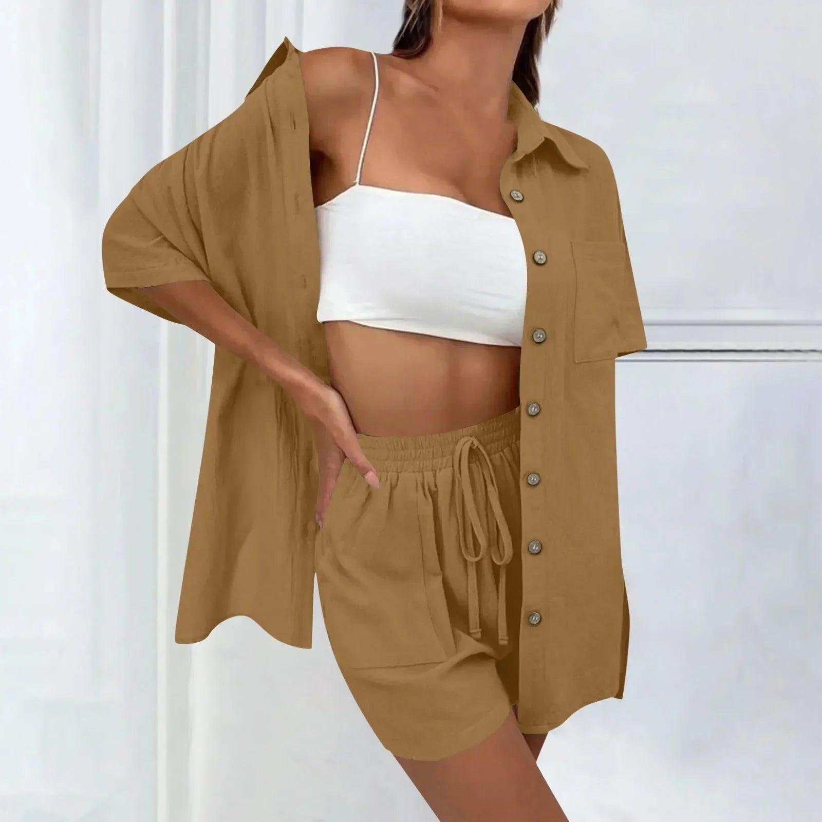 Kirra | Bequemes lockeres Oberteil und lässiges Shorts-Set
