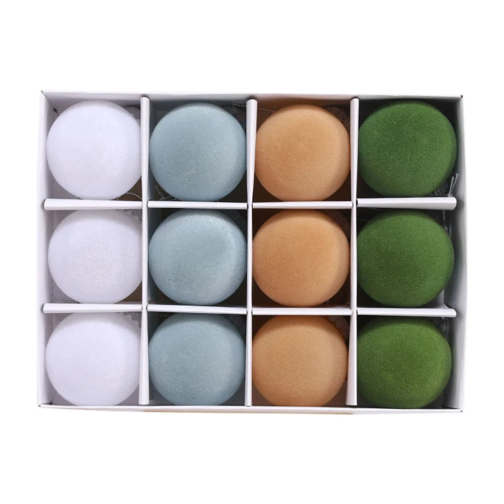 Samtornamente | Beflockte Weihnachtskugeln für elegante Dekoration 0