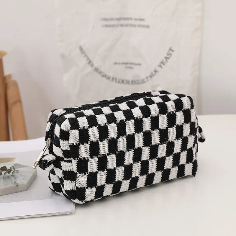Amaris | Kompakte Y2K Karierte Make-up Kosmetiktasche