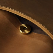 Jasper | Vintage läder crossbody-sling resväska