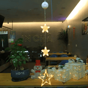 SparkleLights | LED-Lampe in Schneeflocken- und Sternform für die Weihnachtsdekoration 38