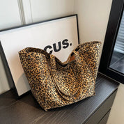 Stilvolle Schultertasche für Damen mit Leopardenmuster – Modisches Design 2