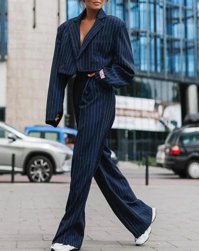 Elegant damklänning TULUM - Stil och finess för varje tillfälle